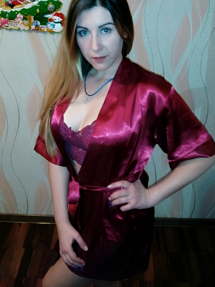 Ксения привлекальеная девушка из Алексина цена от 3000 руб