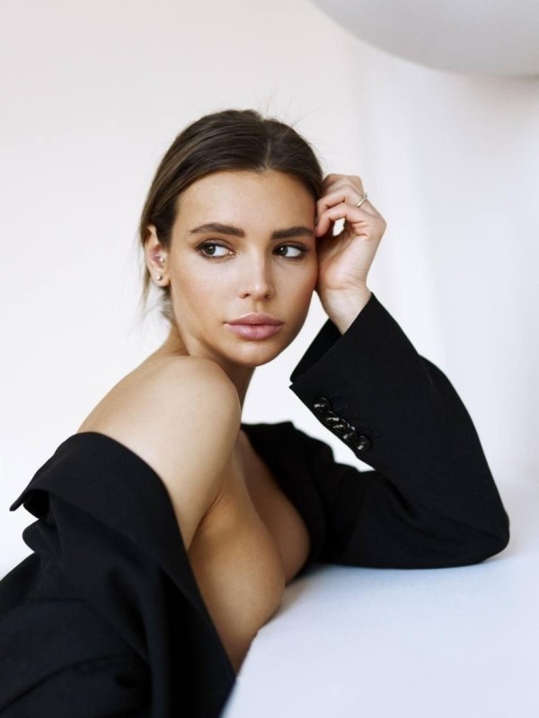 Санечка привлекательная девушка из Алексина цена от 4000 руб